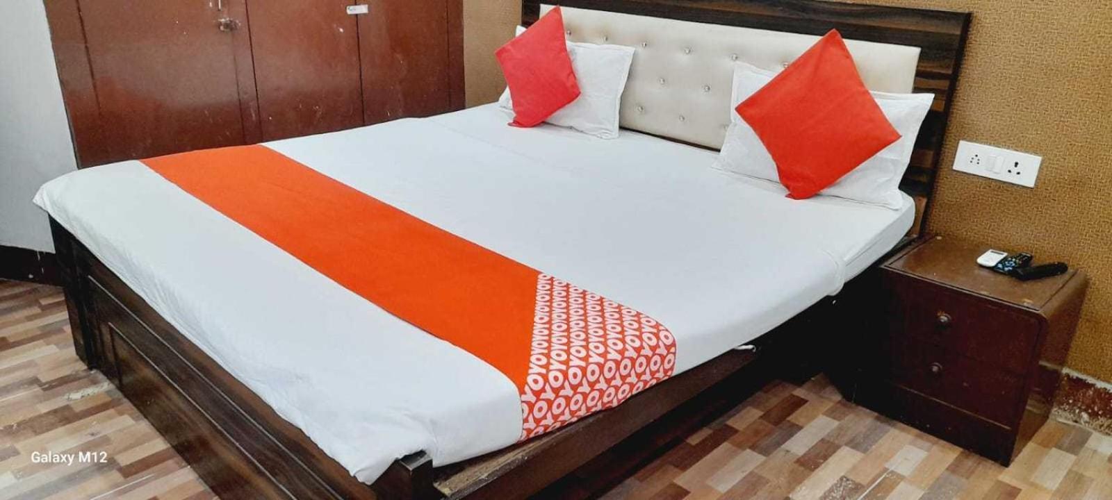 Hotel O Prayag Villa Prayagraj Exterior photo